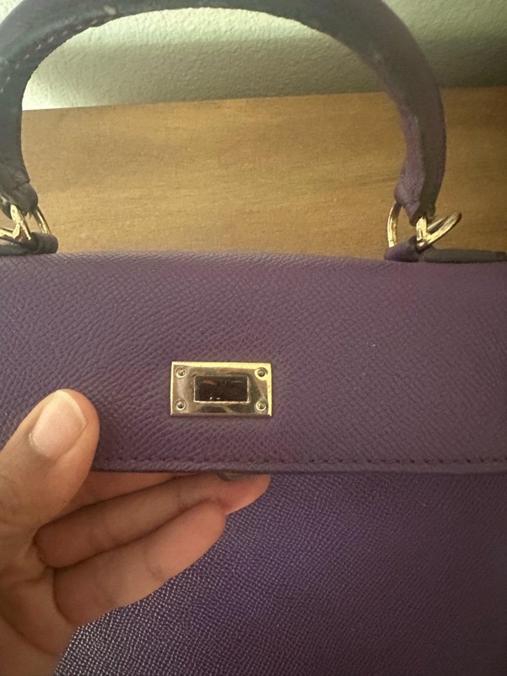 Elegant Purple Handbag - Picture 8 of 8